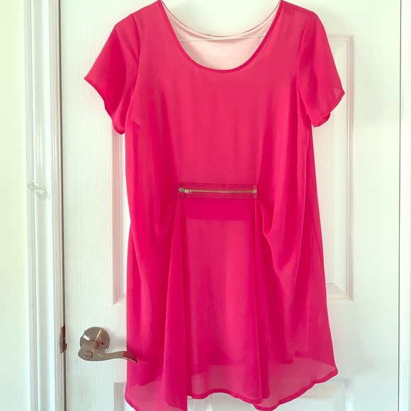 Hot pink dress with zipper at waist - Picture 1 of 6